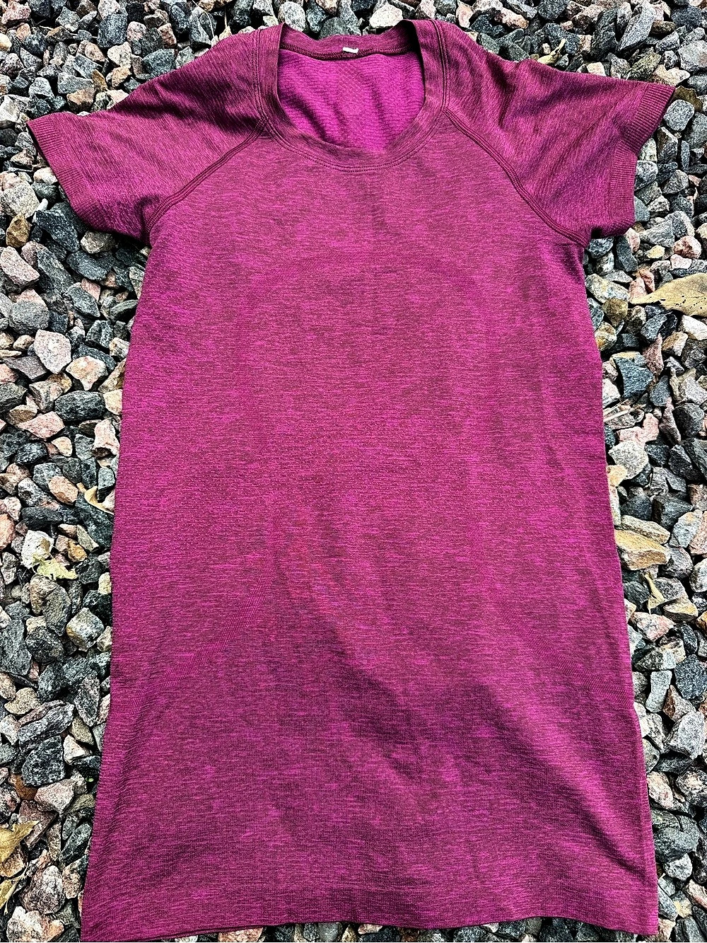 Lululemon Swiftly Tech Short Sleeve Athletic Top Pink new size 4
